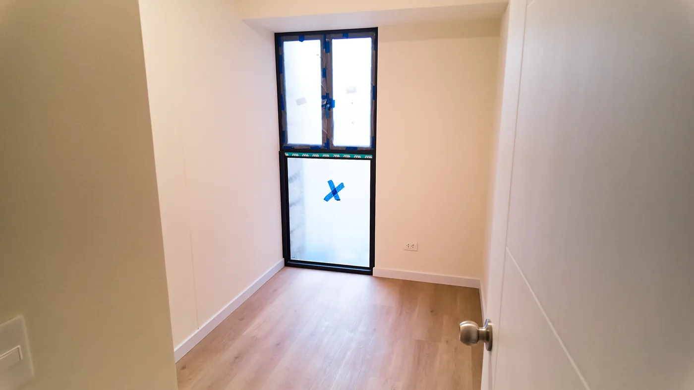 Dormitorio de un departamento entregado